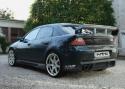 Achter-bumperspoiler voor de Mazda 323F.
