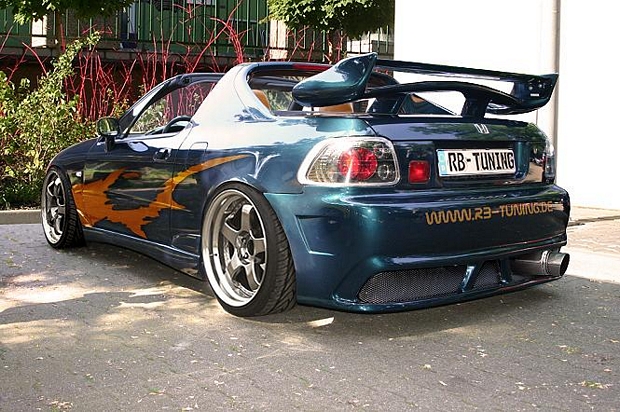 Achterbumper voor de Honda CRX Del Sol incl T V goedkeuring en racegaas